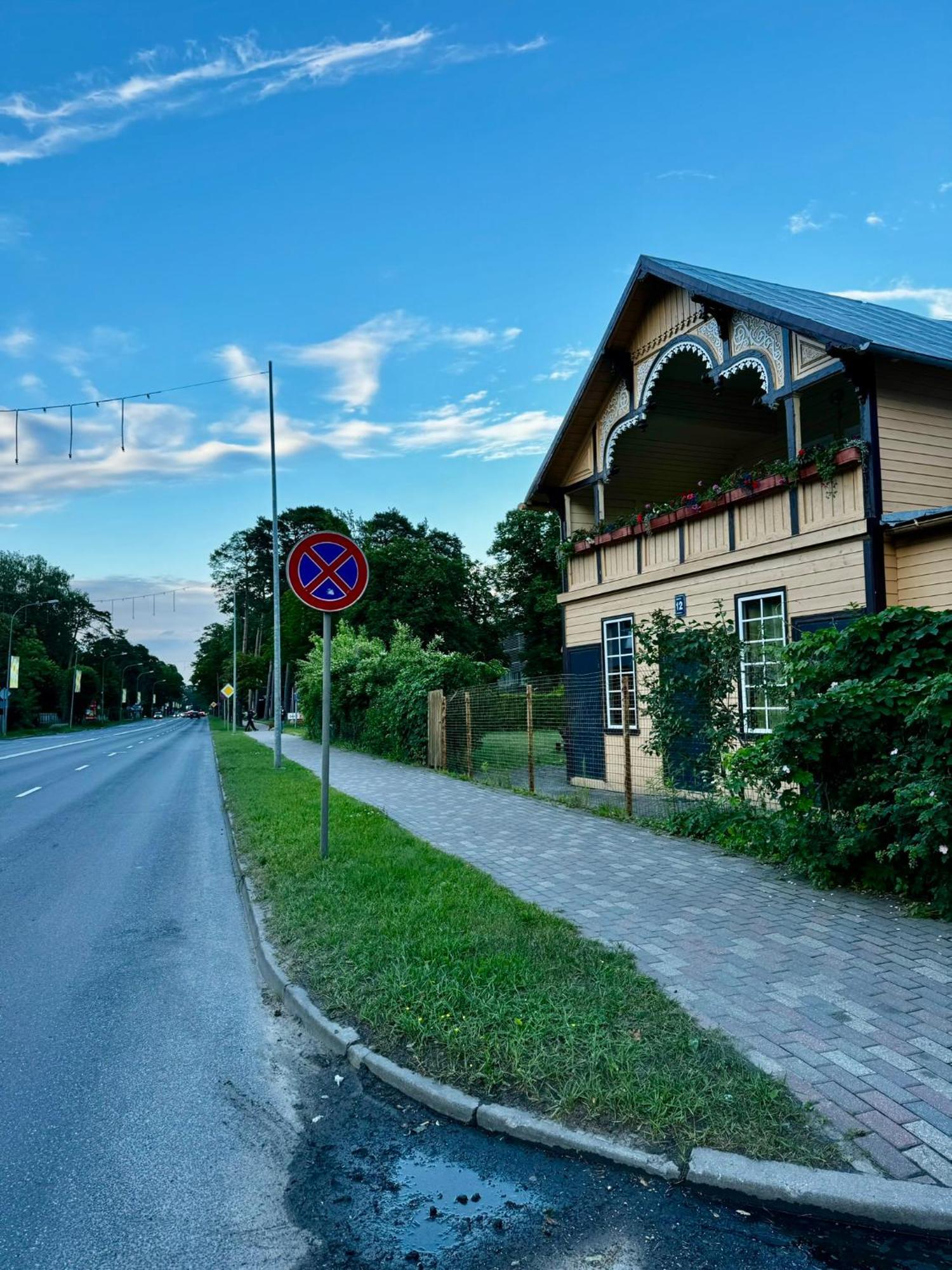 Sunrise Apartments Jūrkalne Kültér fotó